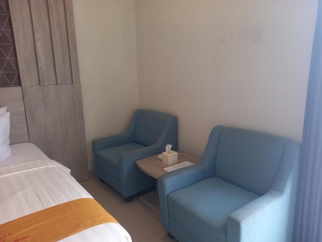 Urbanview Hotel Dedy Jaya Brebes Eksteriør billede