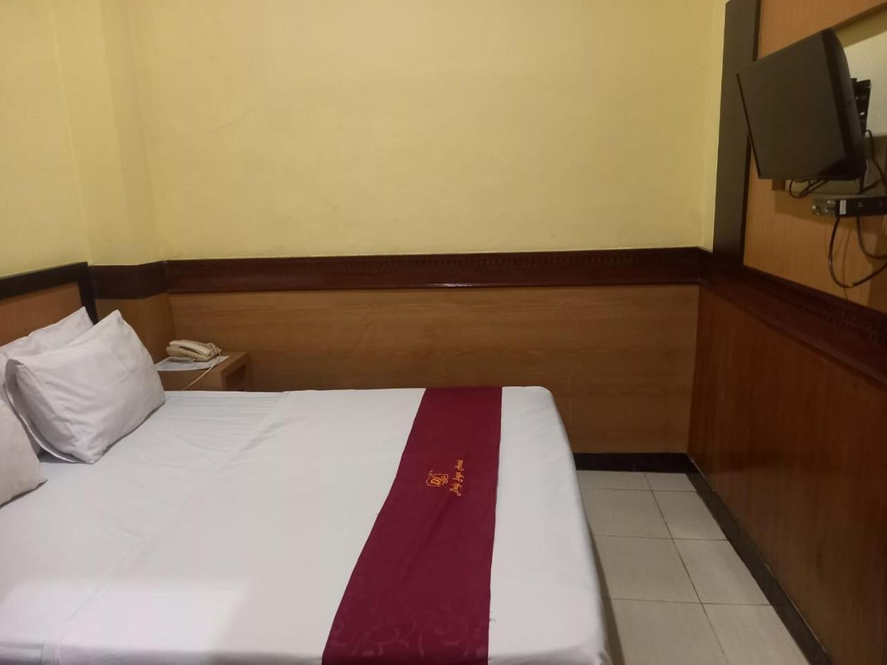 Urbanview Hotel Dedy Jaya Brebes Eksteriør billede